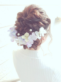 パーティヘアアレンジ